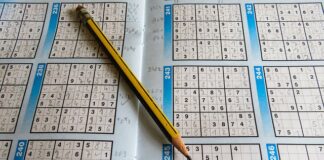 Jaką rolę w podejmowaniu decyzji biznesowych odgrywa logiką?