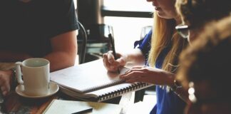 Jak zakończyć współpracę z klientem?