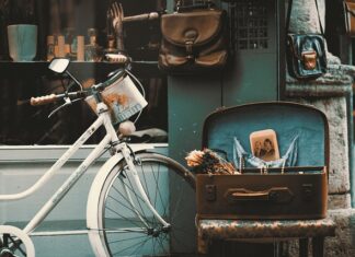 Jaki sklep odzieżowy znika z Polski? Jaki sklep odzieżowy znika z Polski?