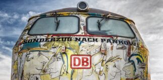 Kiedy najlepiej umyć włosy przed lokami?